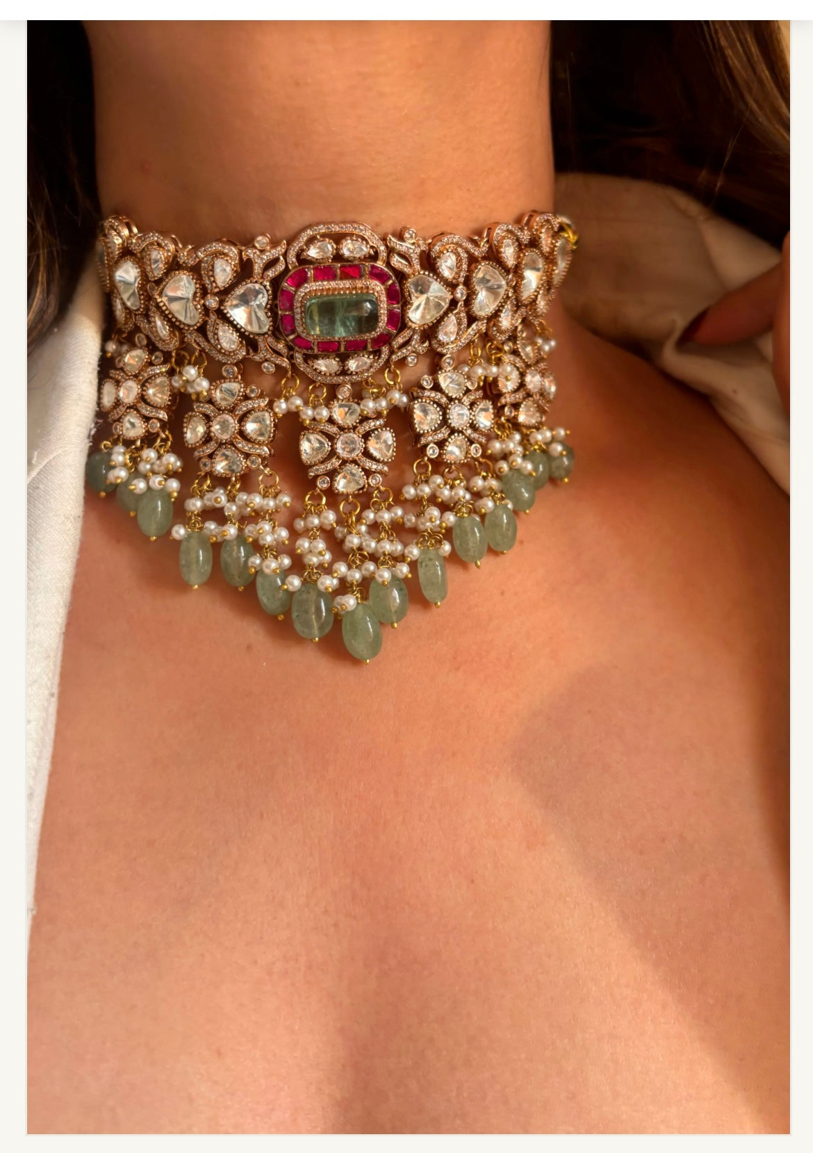 Heeravati Kundan Kanthi Set