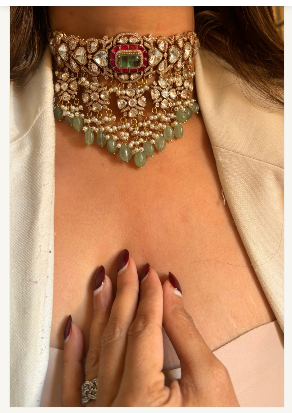 Heeravati Kundan Kanthi Set