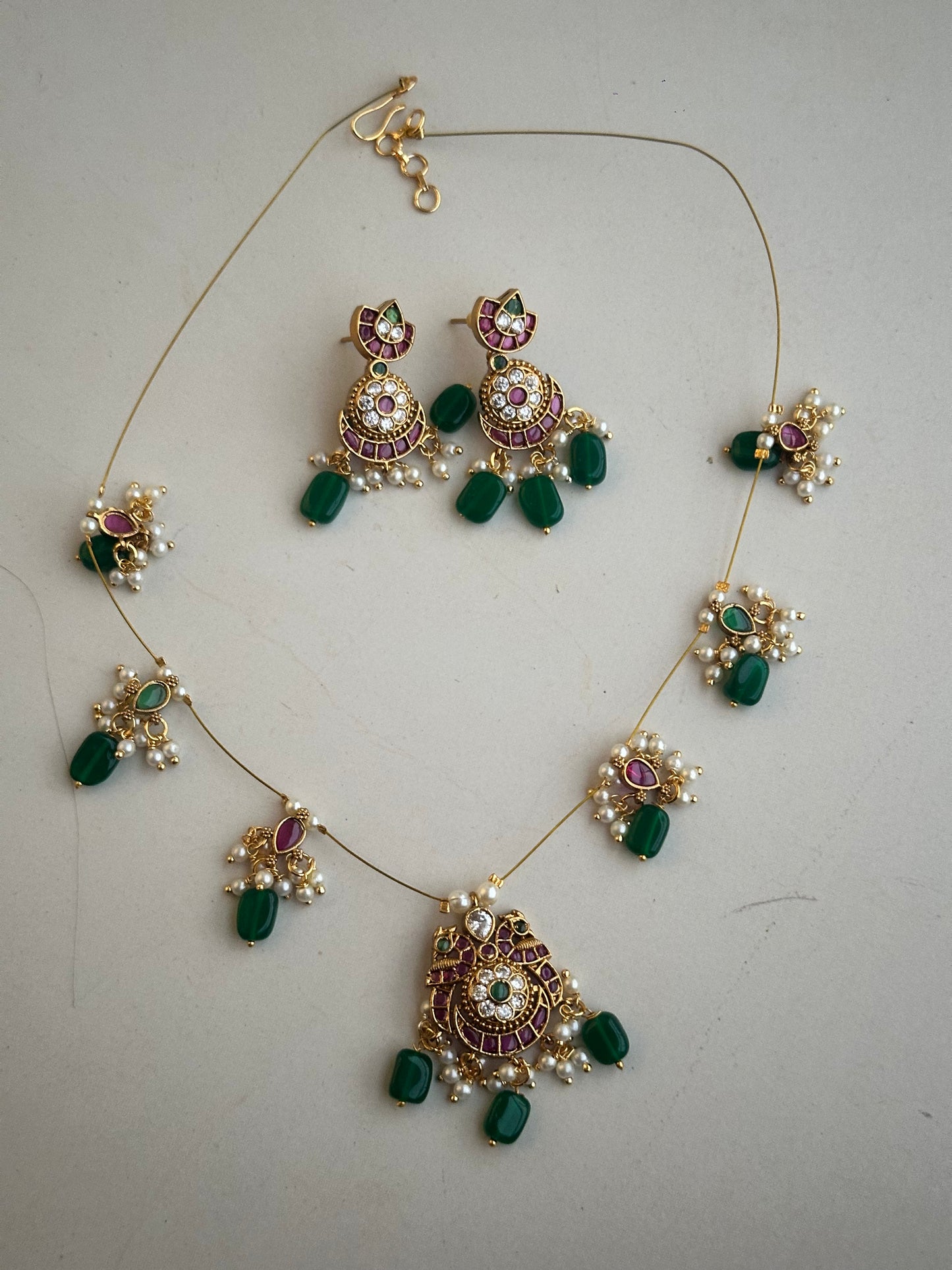 Invisible Chain Necklace Set-Mohini