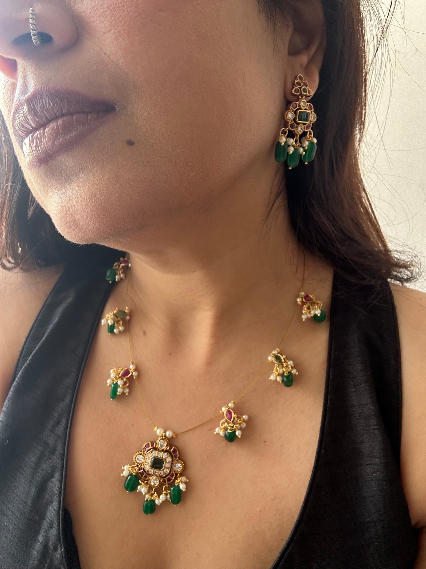 Invisible Chain Necklace Set-Niranjani