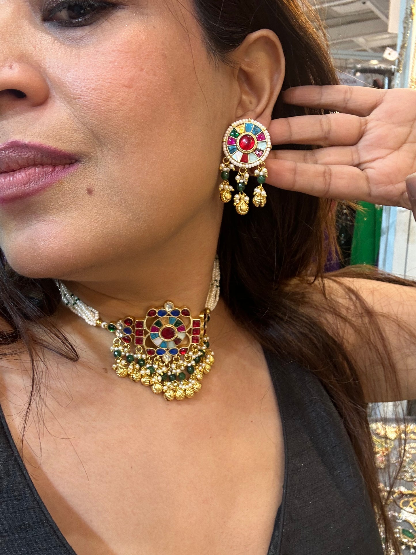 Kundan Navratran Choker Set