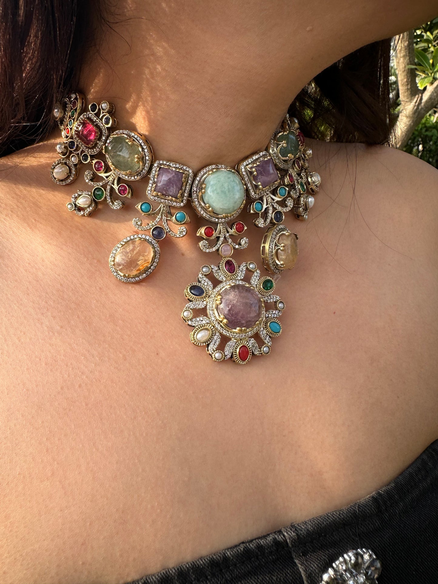 Multistone Choker Necklace Set