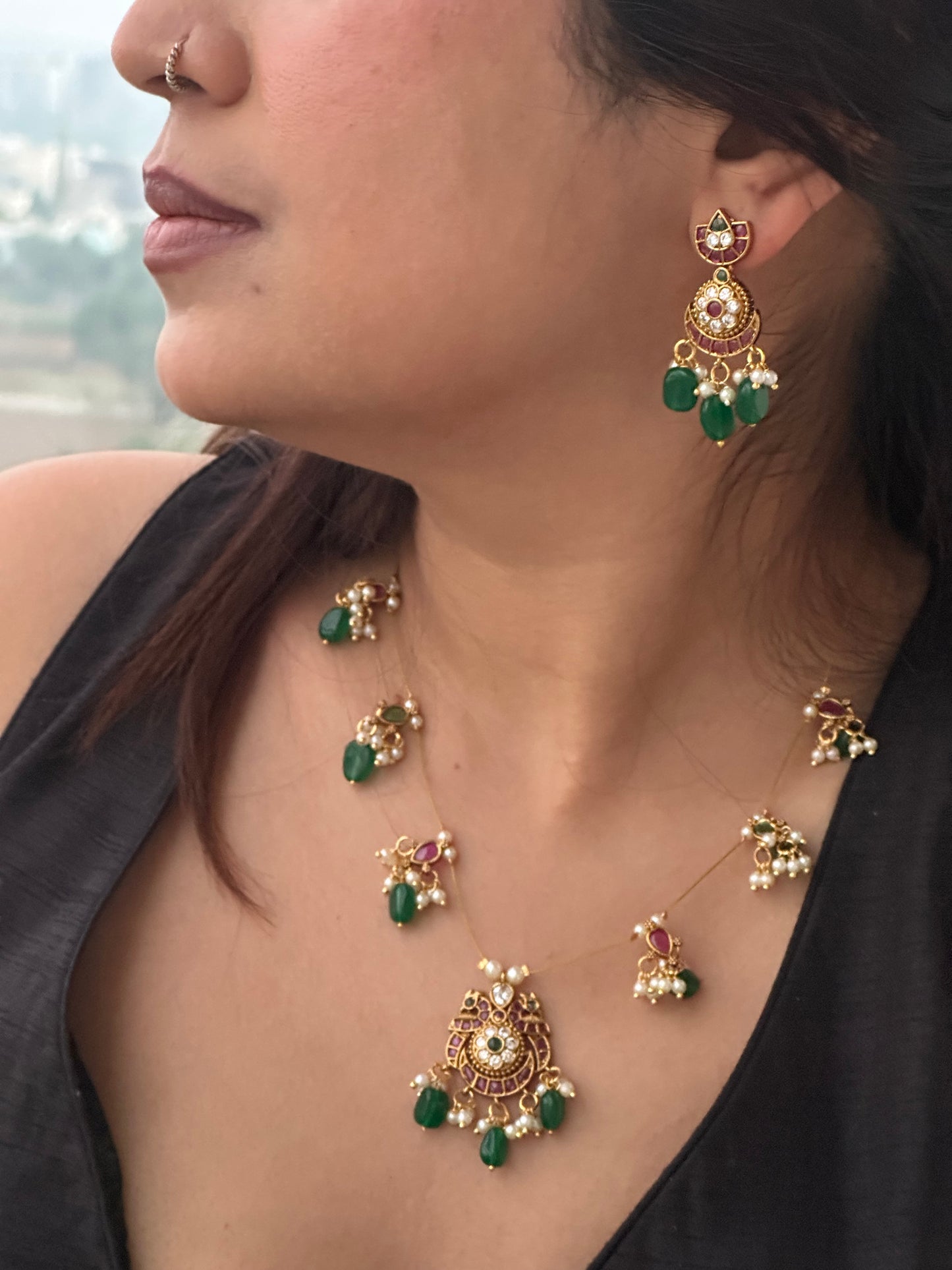 Invisible Chain Necklace Set-Mohini