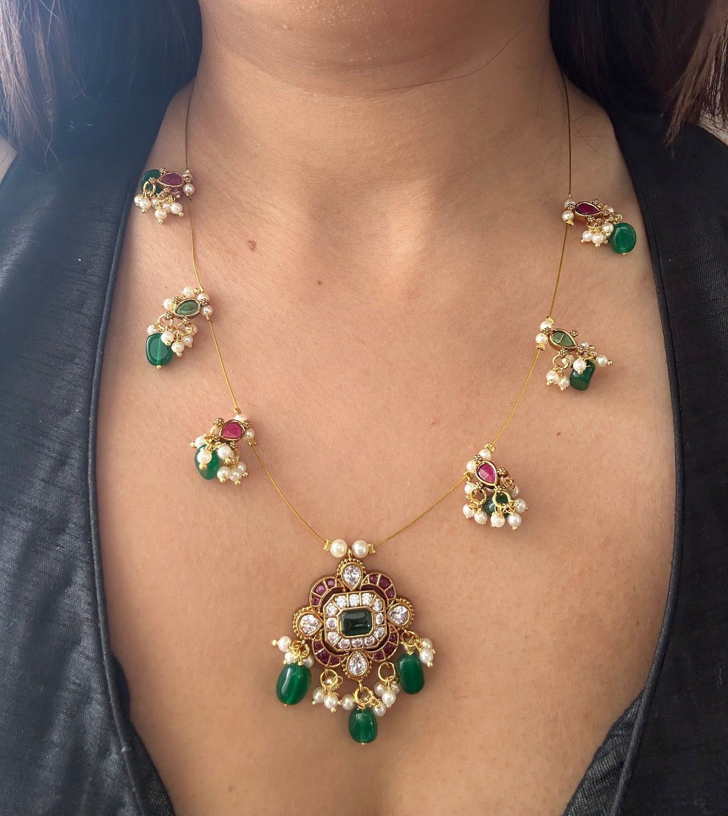 Invisible Chain Necklace Set-Niranjani