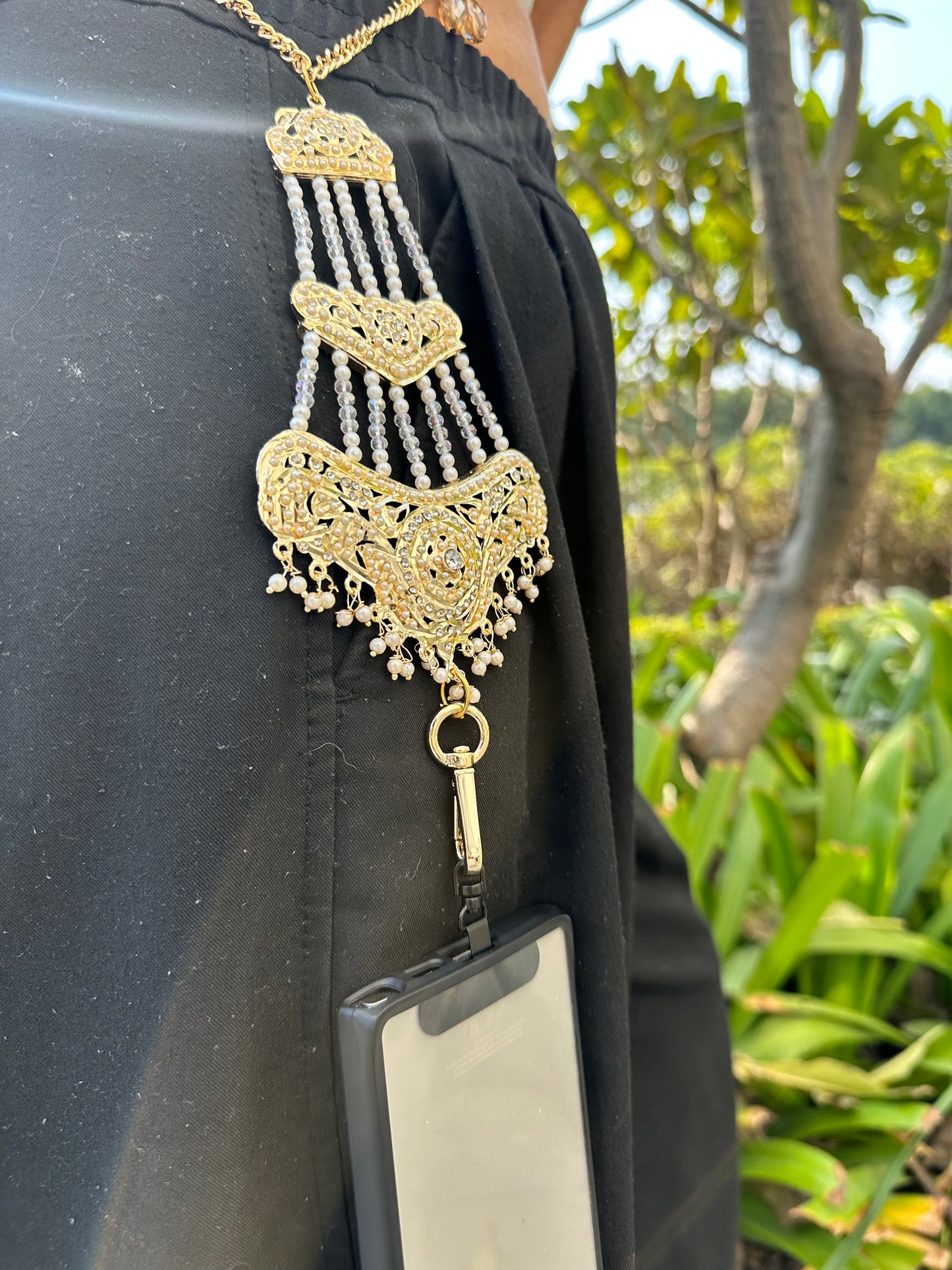 Handmade Tiered Kundan Phone Sling – Gold Crossbody Chain with Charms
