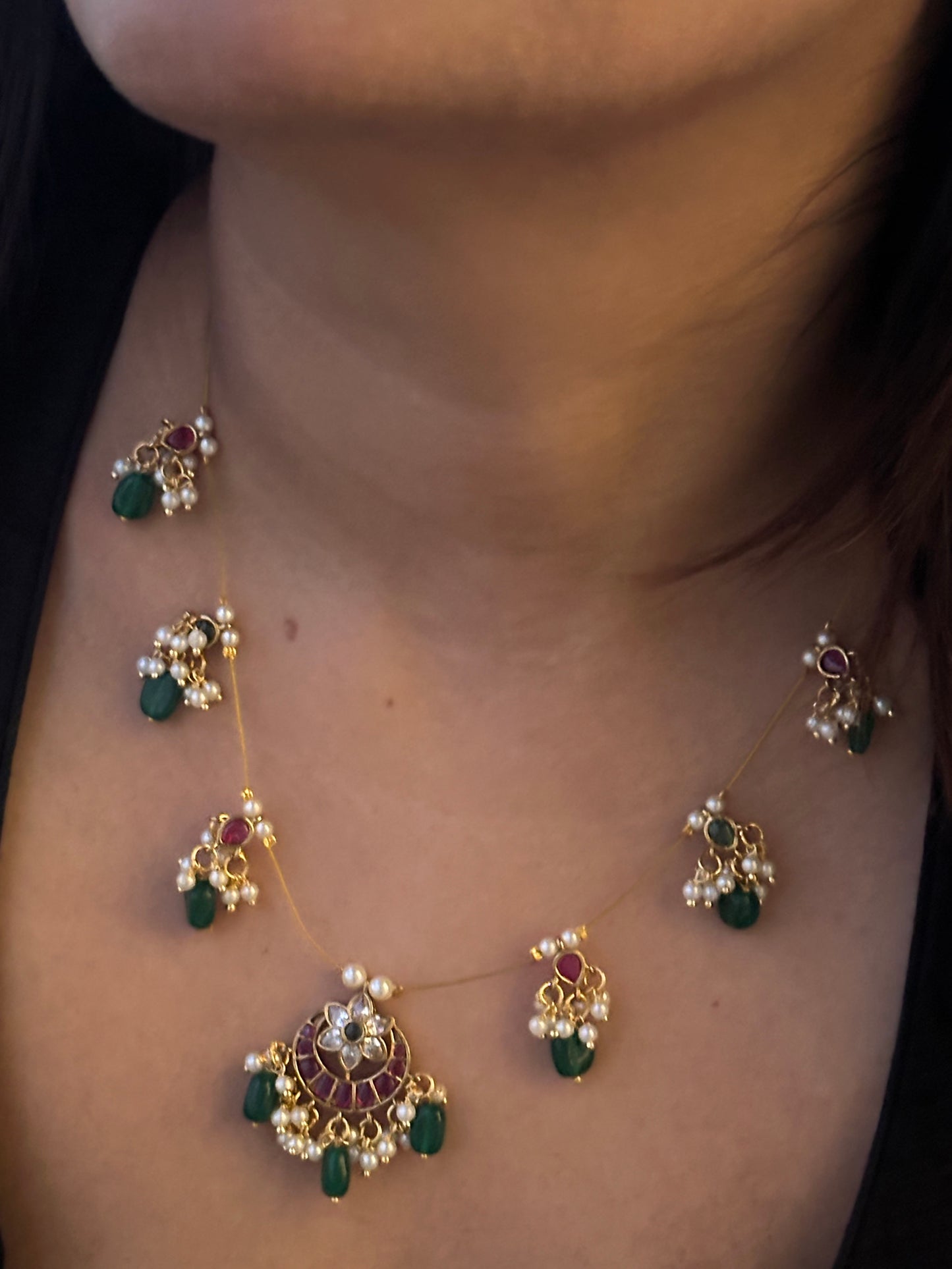 Invisible Chain Necklace Set - Madhubala