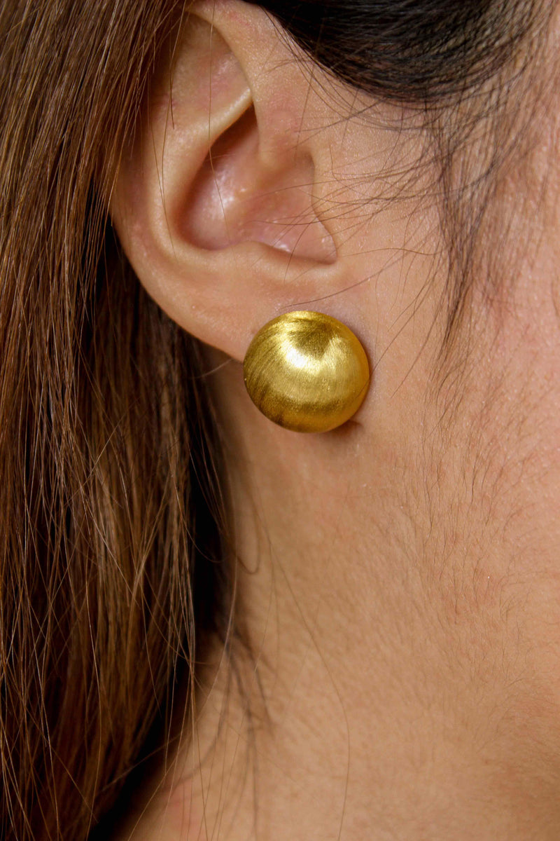 Isabella Matt finish gold studs