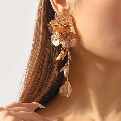 Rose gold Dull filigree designer Earrings