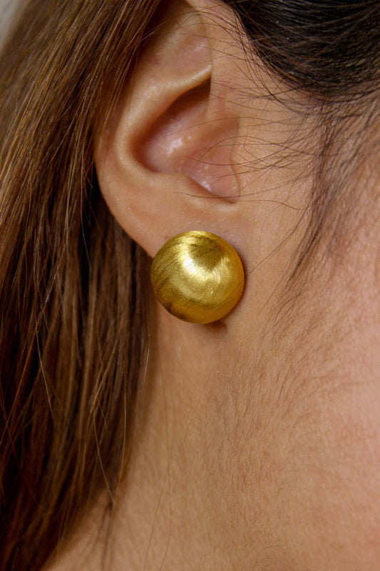 Isabella Matt finish gold studs