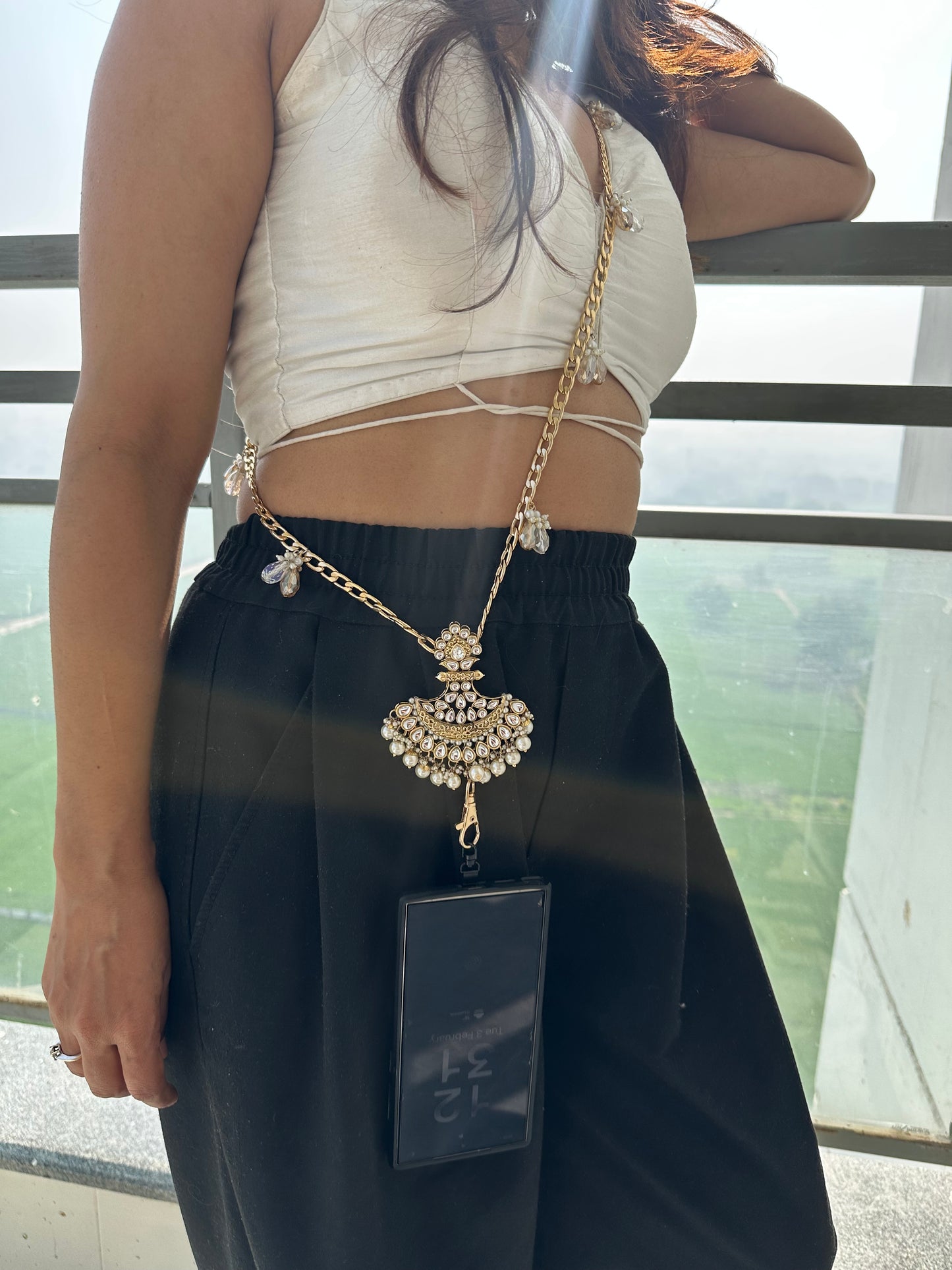 Kundan Crescent Moon Phone Sling – Gold Wedding Chain with Universal Tether