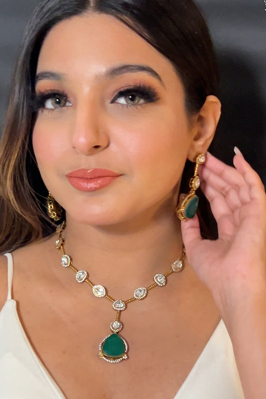 Emerald Pendant Set