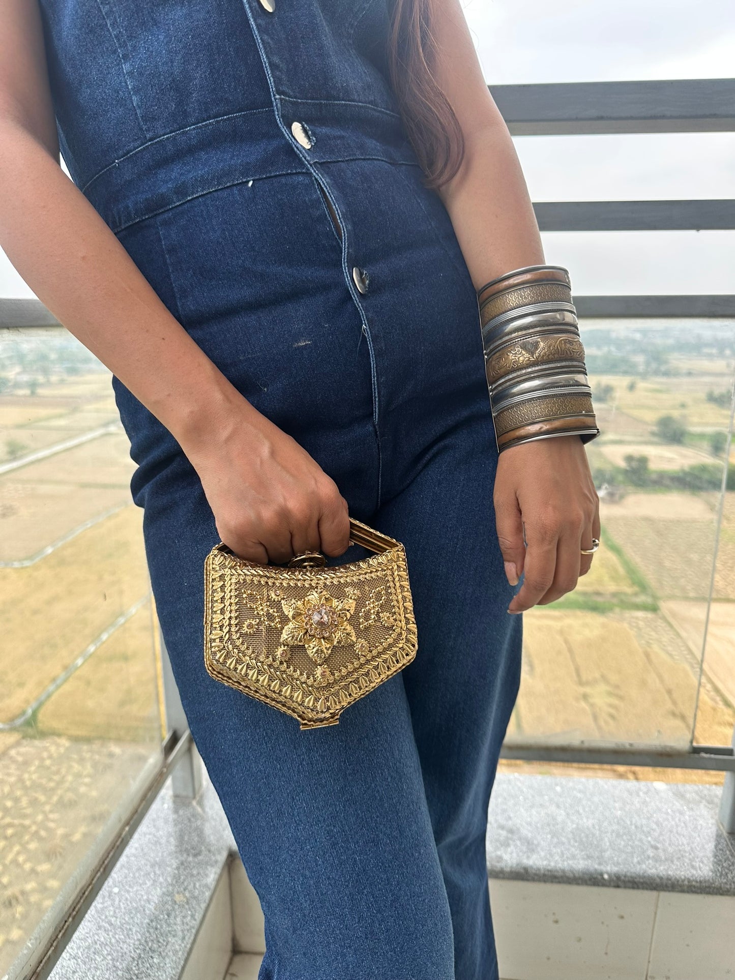 Virasat Hardcase Filigree Clutch