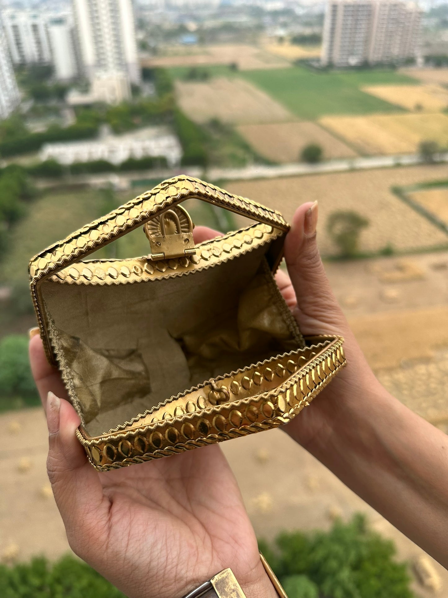 Virasat Hardcase Filigree Clutch