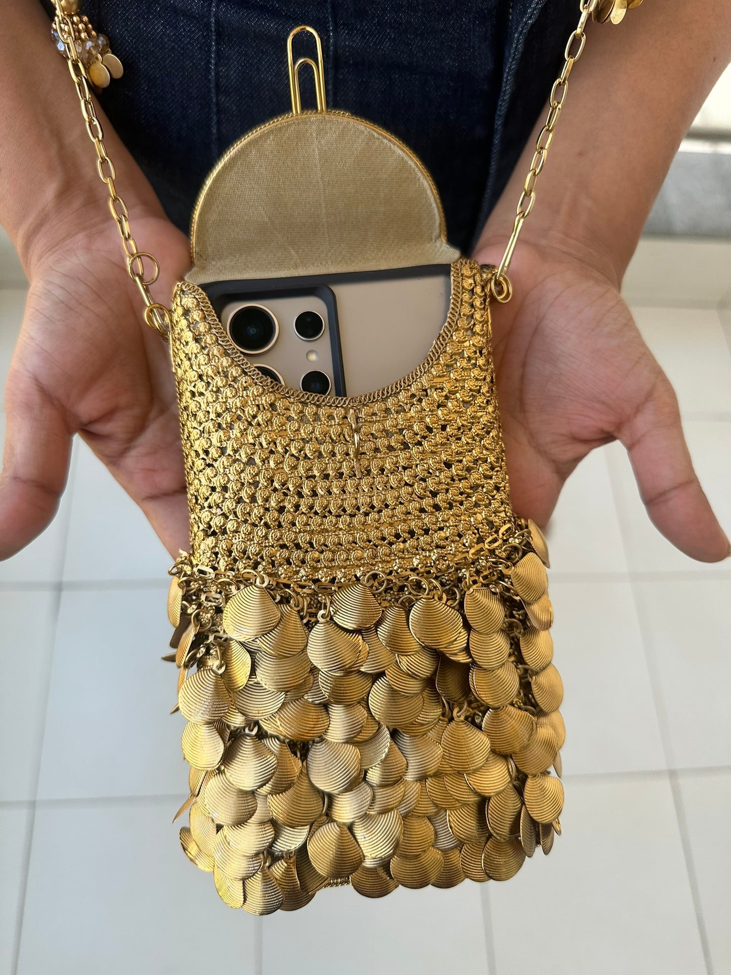 Metallic Gold Crochet Phone Bag – Scaled Sequins, Crossbody Sling Purse