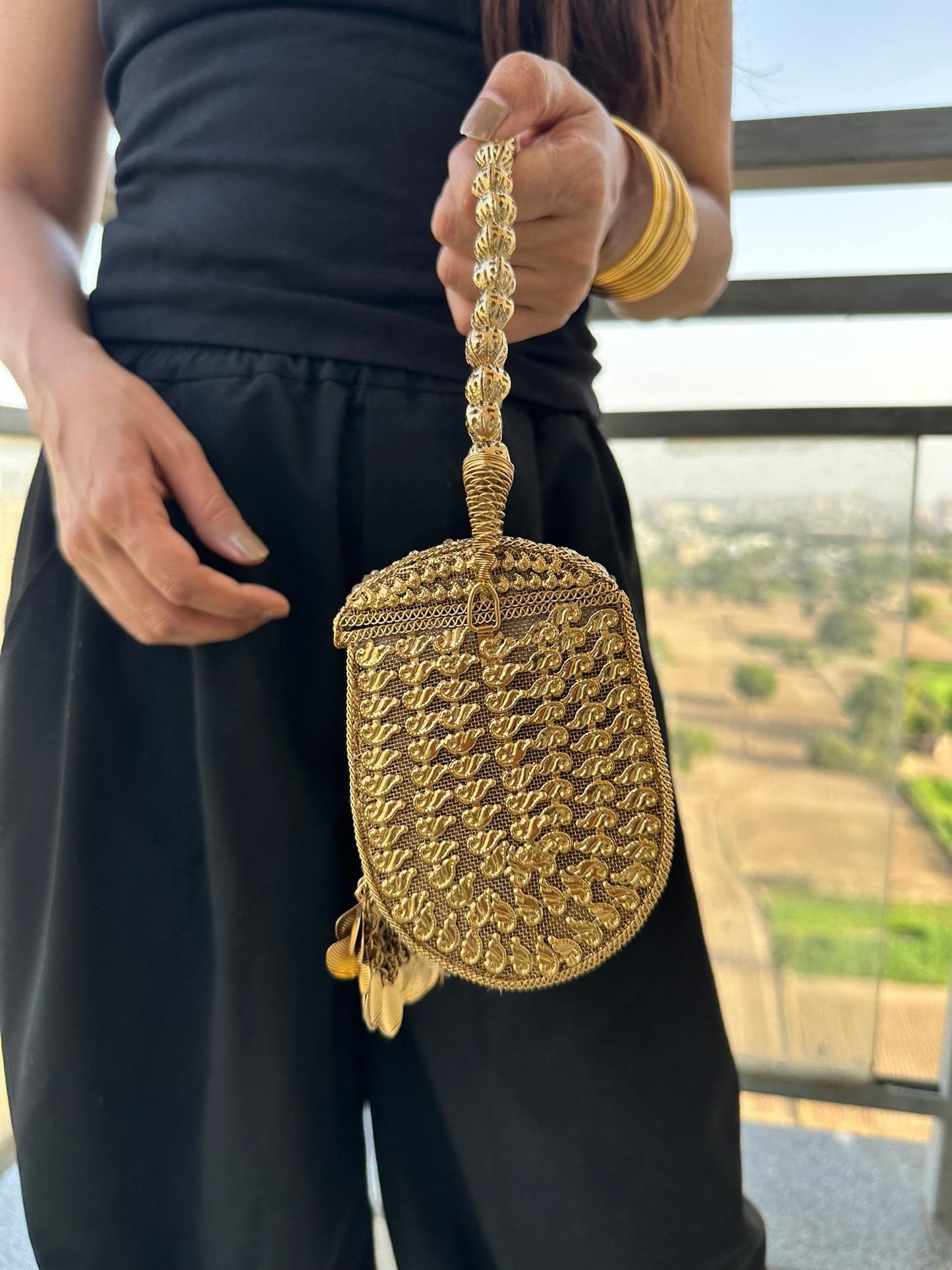 Noori Antique Filigree Metal Clutch