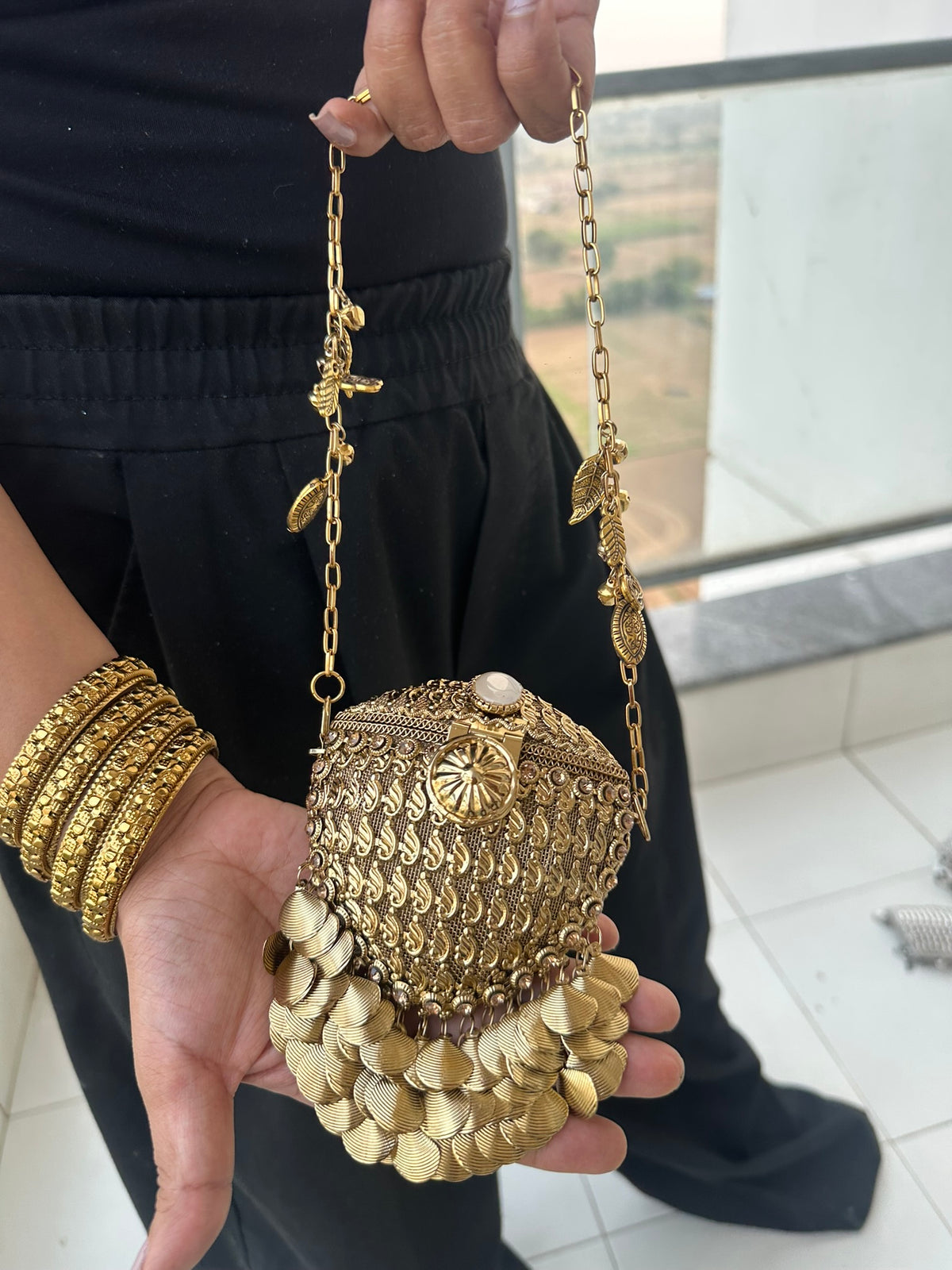 The RHEA Arched Crown Metal Coin Purse | Handcrafted Arched Metallic Crown Pouch Ethnic Coin Drop Party Sling