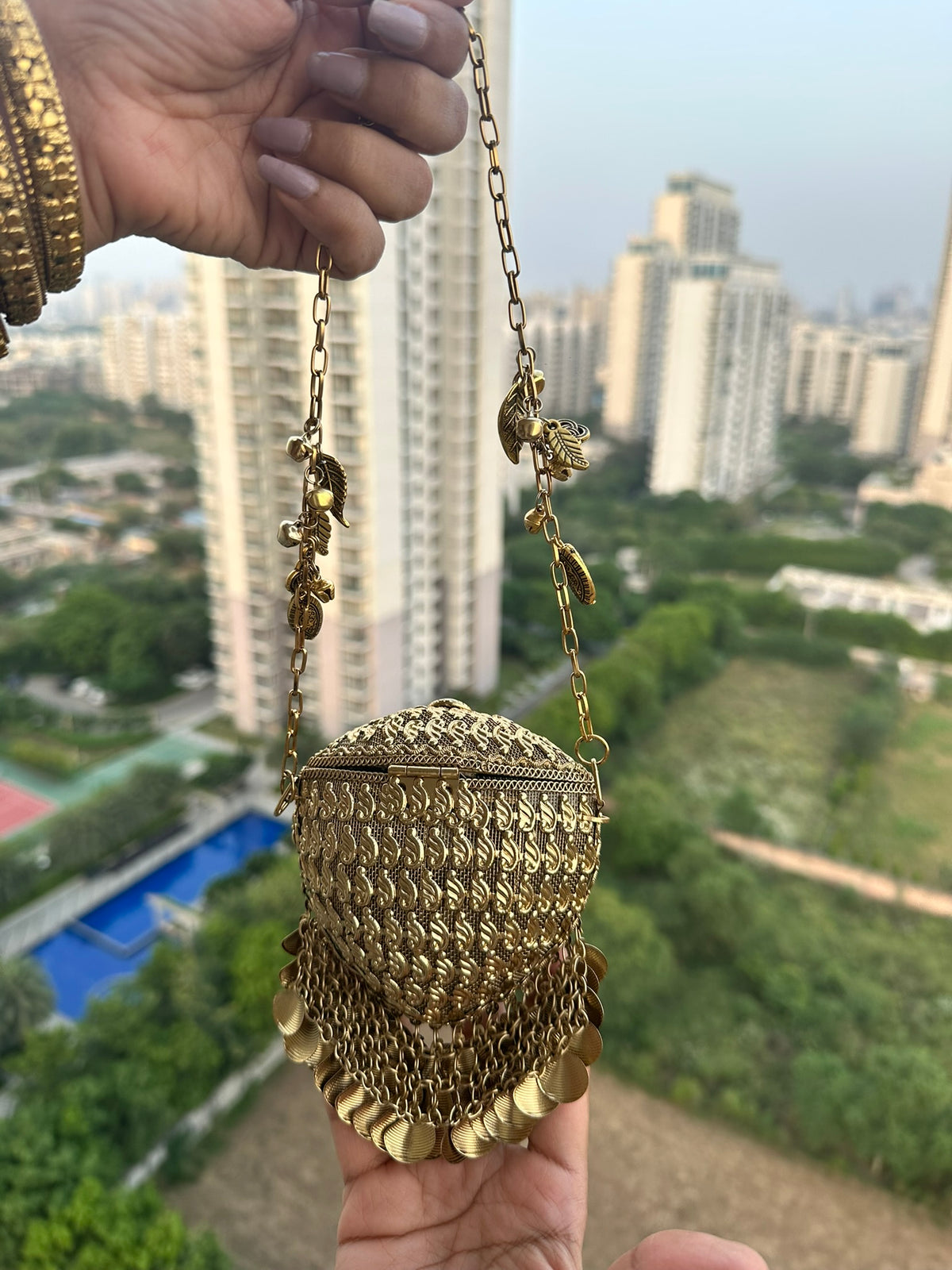 The RHEA Arched Crown Metal Coin Purse | Handcrafted Arched Metallic Crown Pouch Ethnic Coin Drop Party Sling