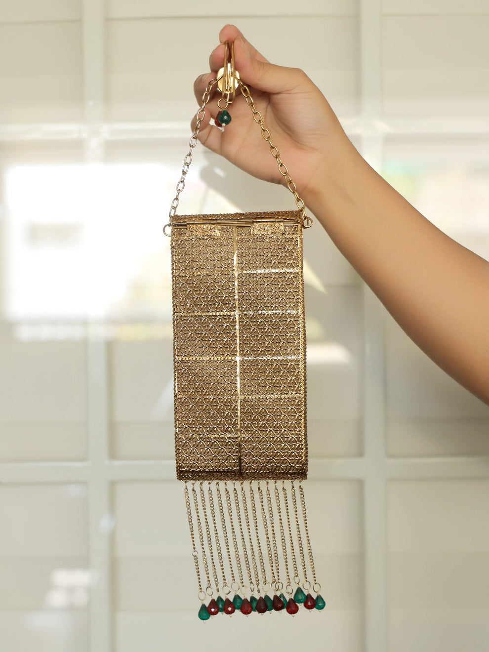 Nirvika Kundan Mobile Pouch