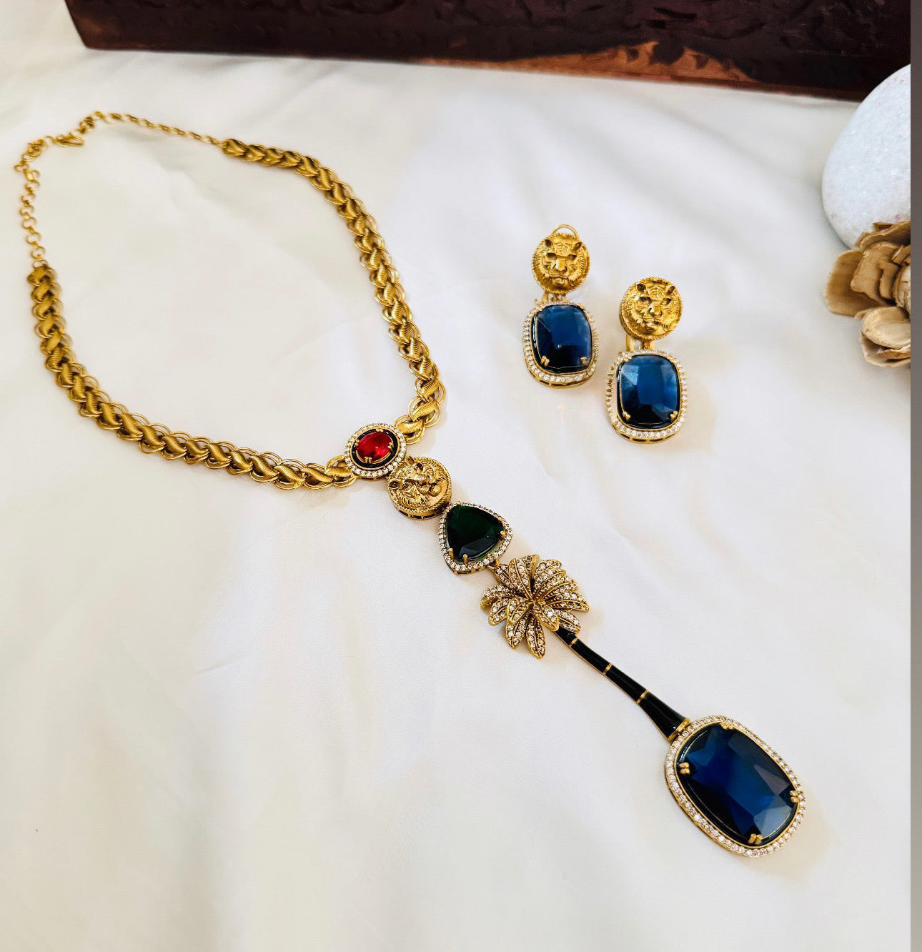 Sabyasachi inspired-Sapphire Royal Bengal Tiger necklace set