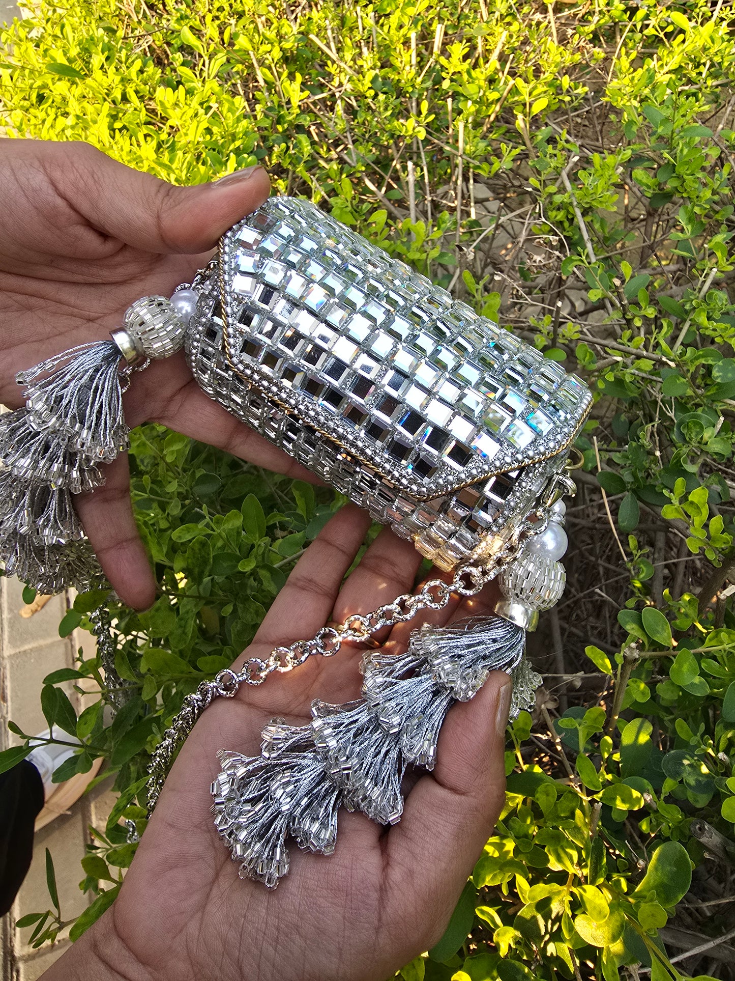 Jharoka Heeramandi Clutch Bag