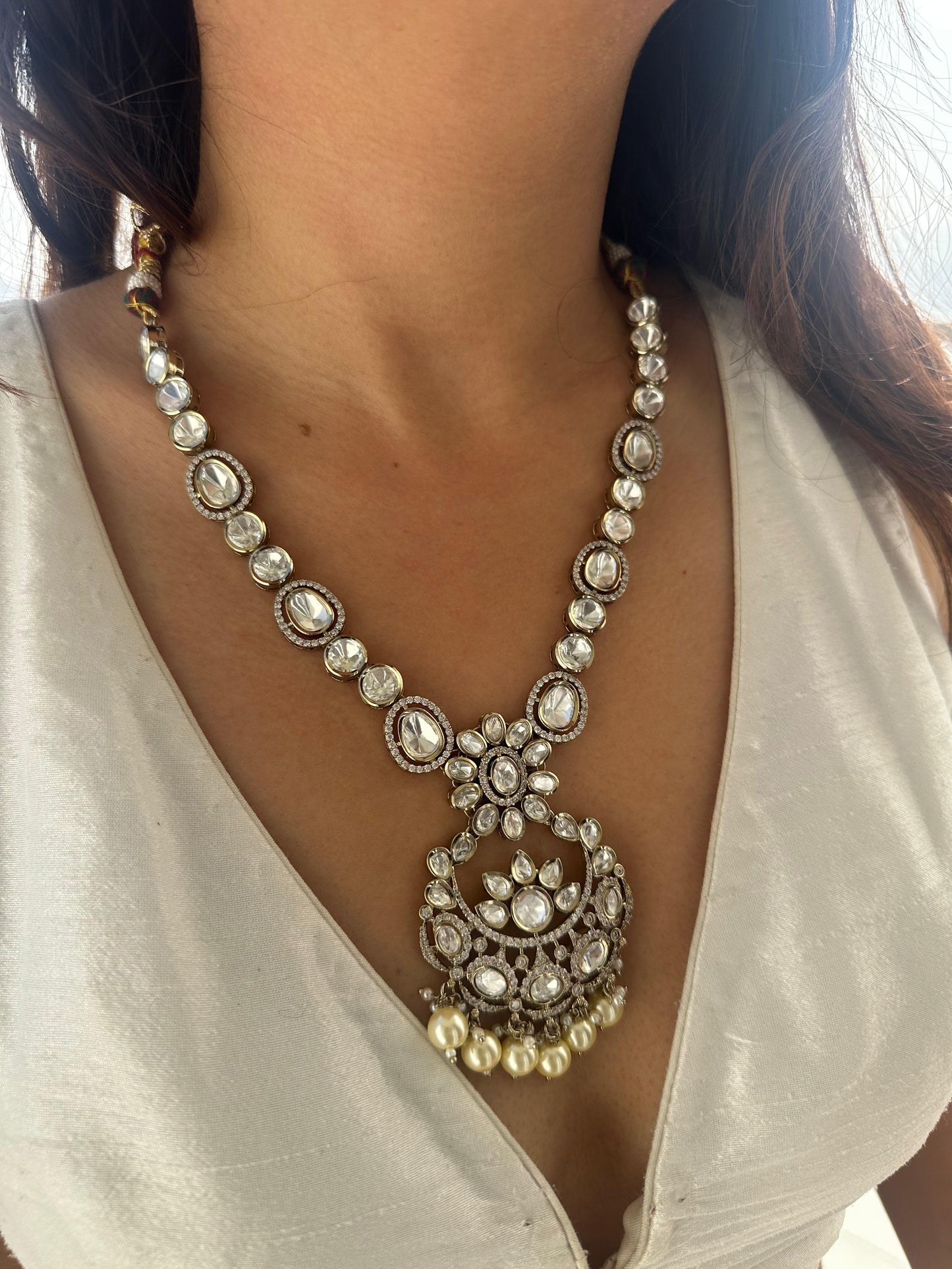 Zahra Polki Victorian Necklace Set