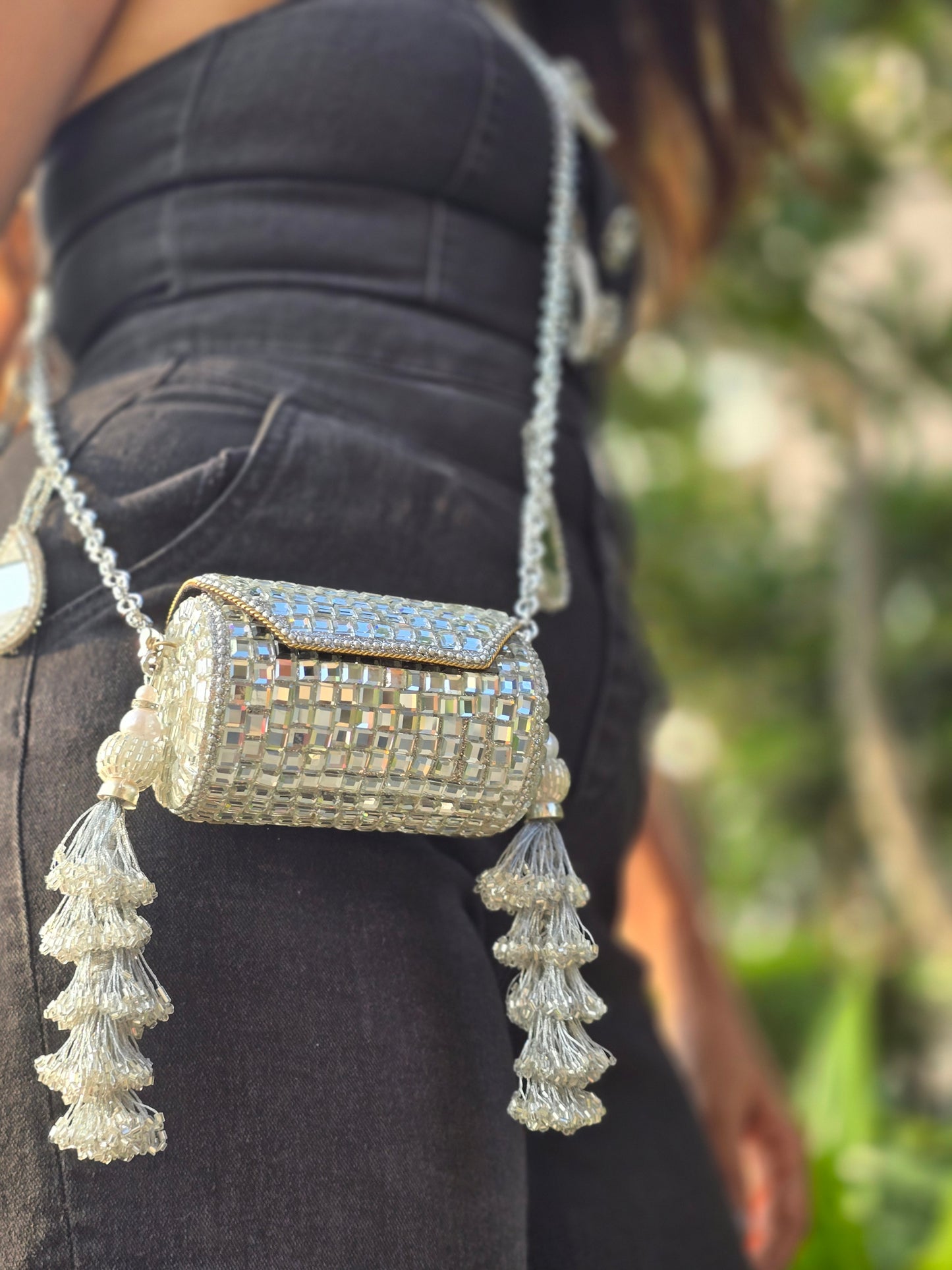 Jharoka Heeramandi Clutch Bag