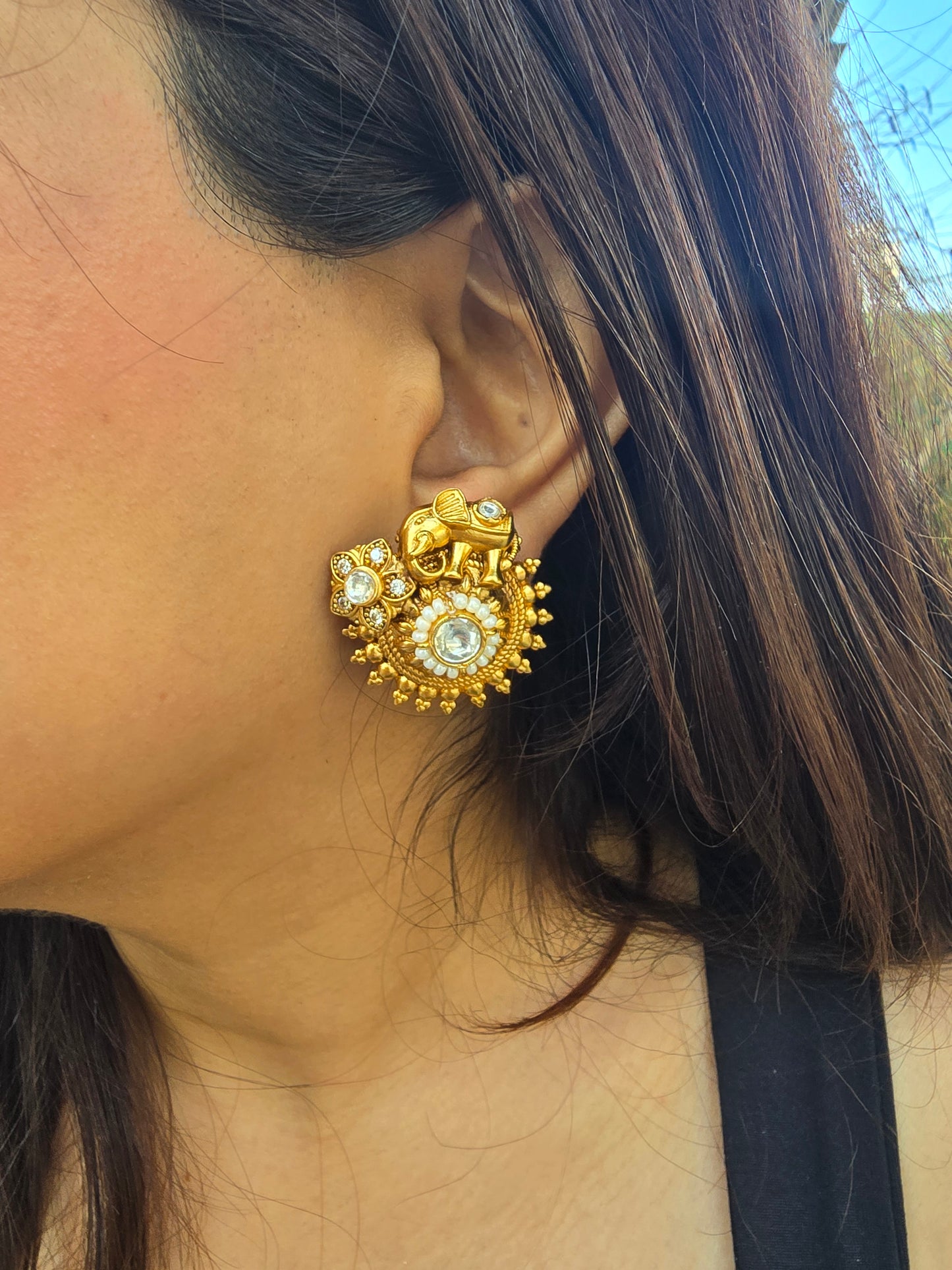 Antique Gold Elephant Motif Studs with Kundan & Pearl Accents