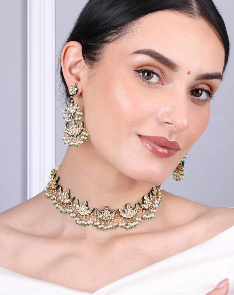 Chaand Sitara Bikaneri Kundan Necklace Set