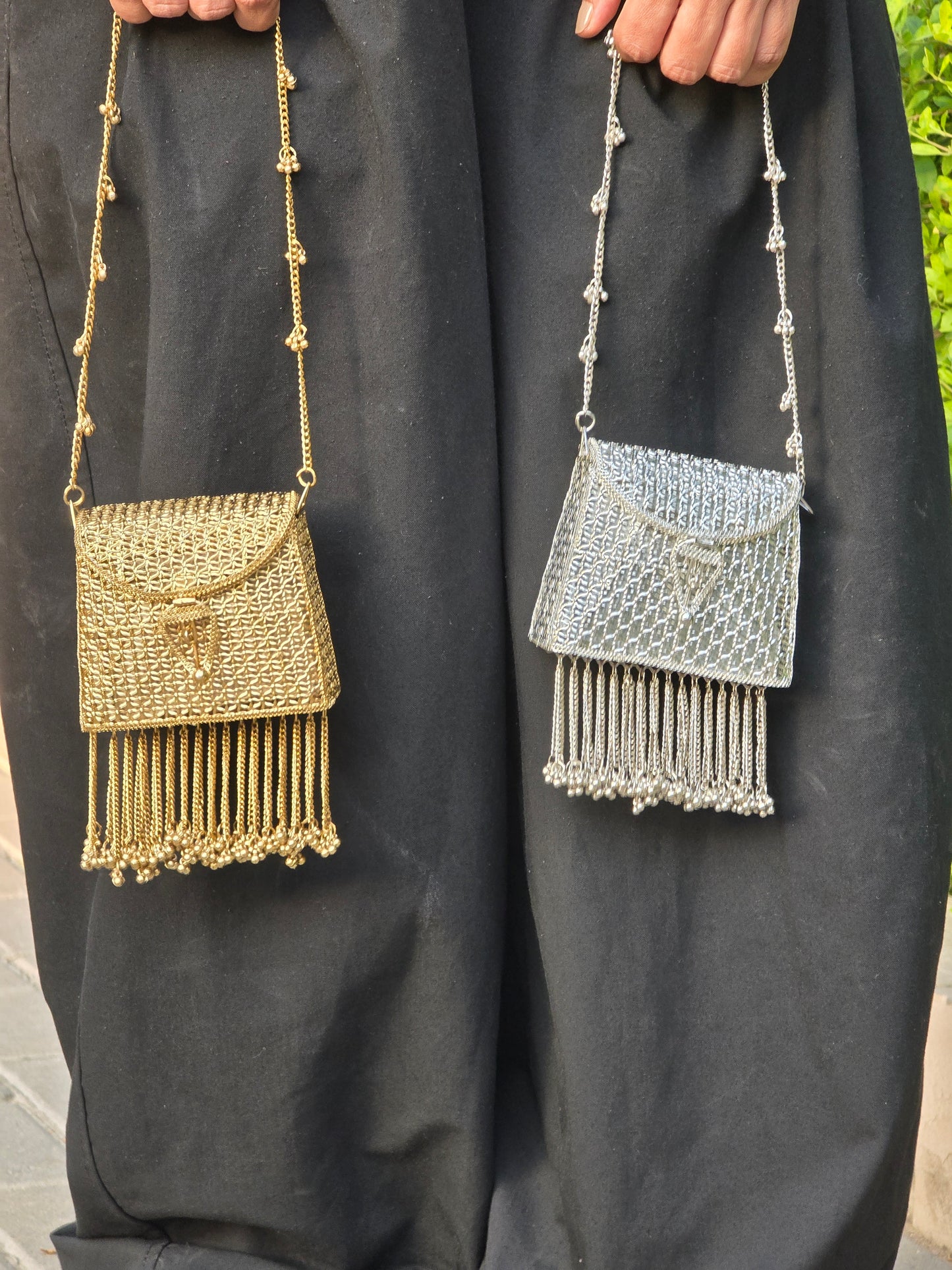 Noor Tassel Minaudière Clutch bag