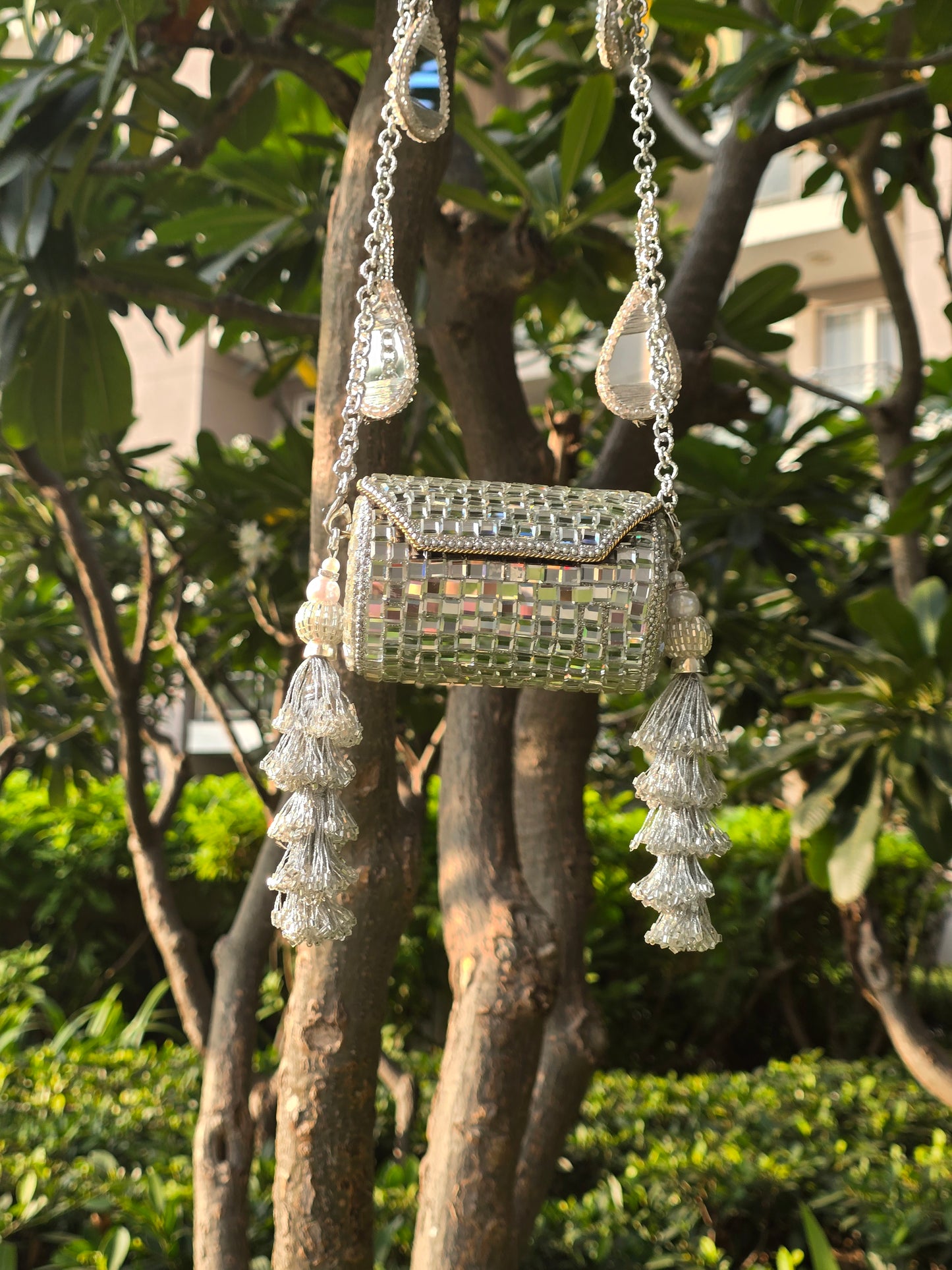 Jharoka Heeramandi Clutch Bag