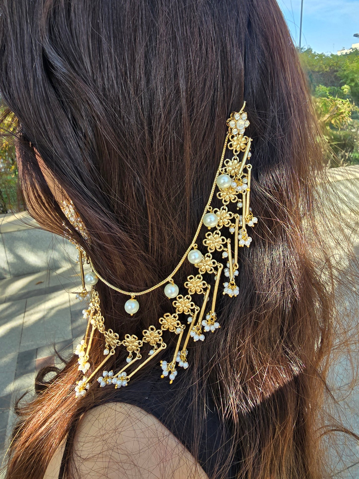 Bahubali Kundan Matt Ear Sahara Earrings with Triple-Layer Kaanchain (ear chain)