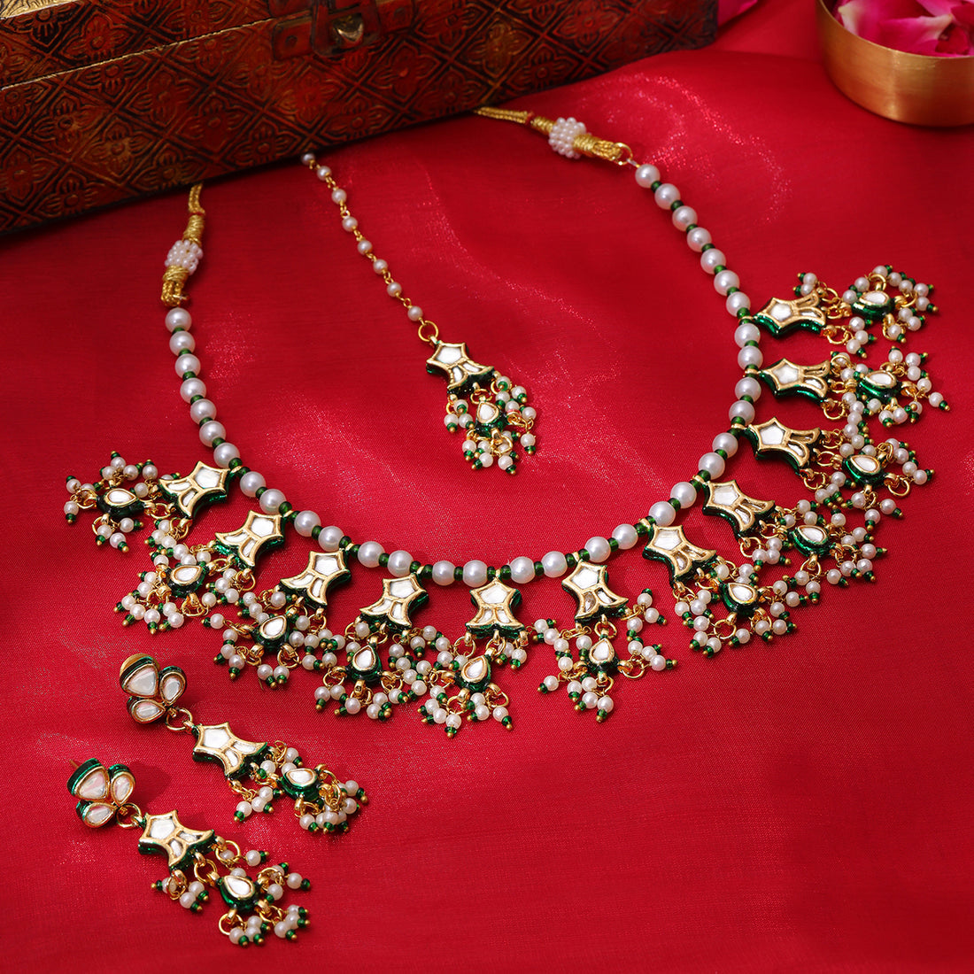 Miraya multicolour Necklace Set