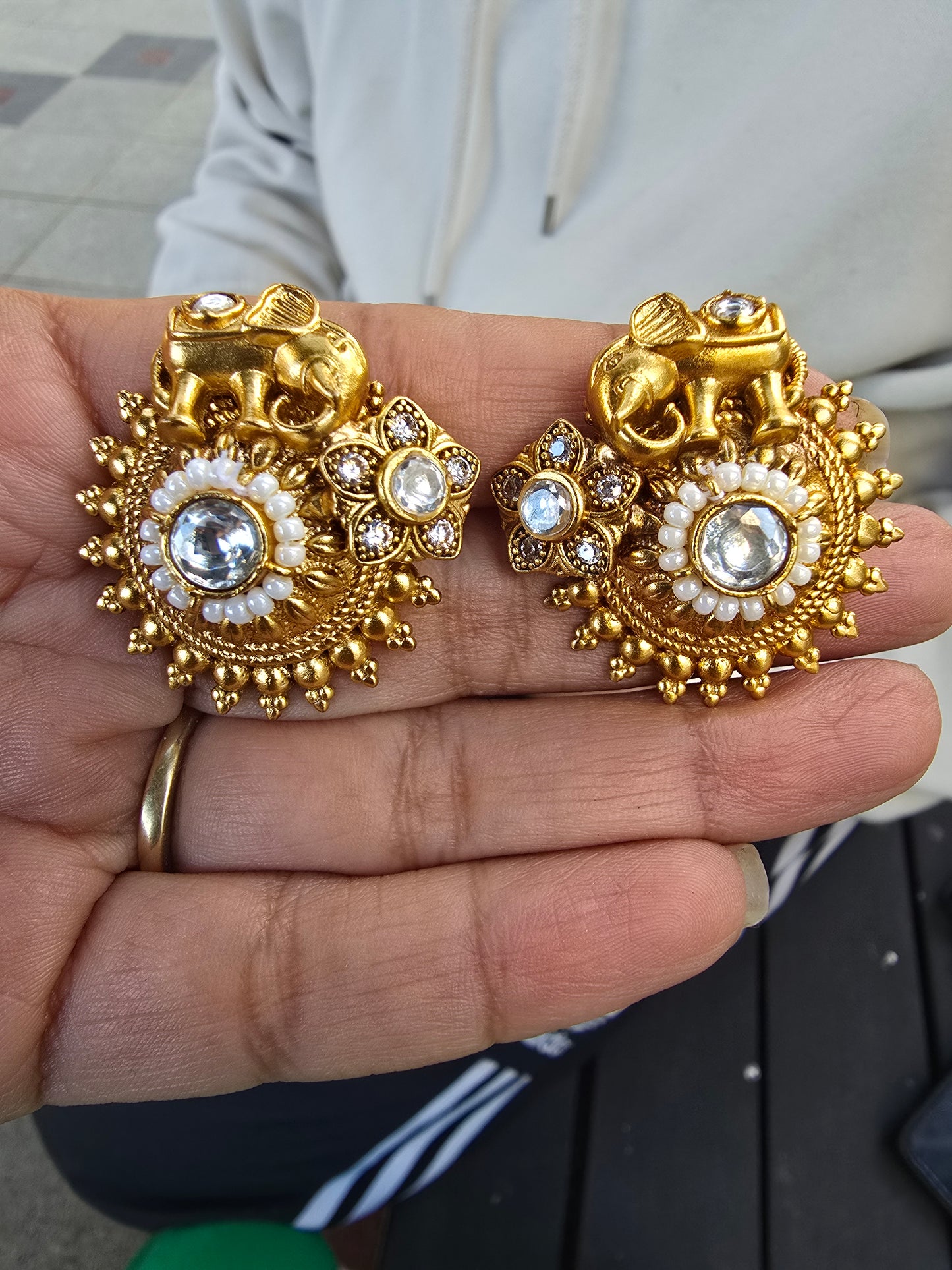 Antique Gold Elephant Motif Studs with Kundan & Pearl Accents