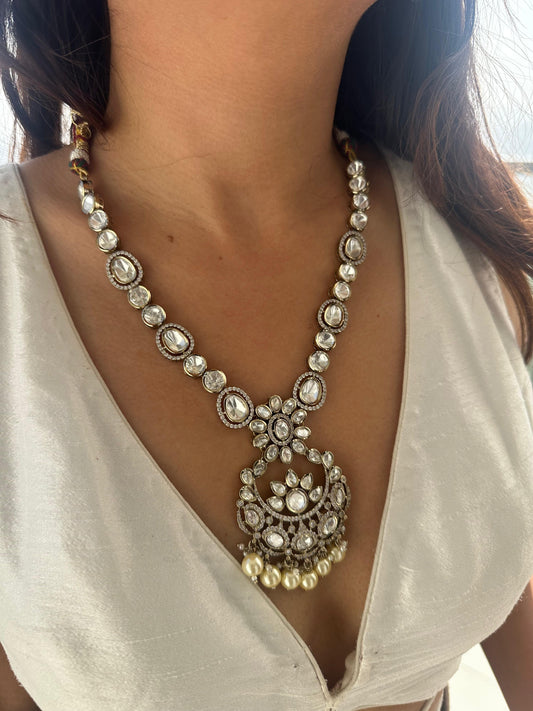 Zahra Polki Victorian Necklace Set