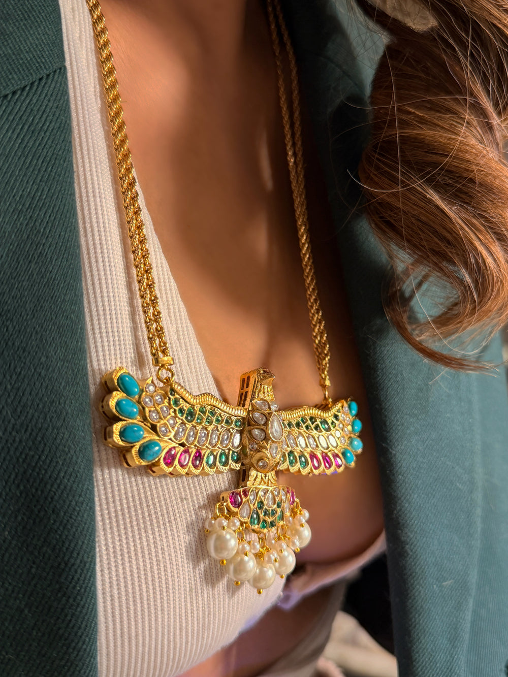 Garuda Kundan Celebrity Pendant Set