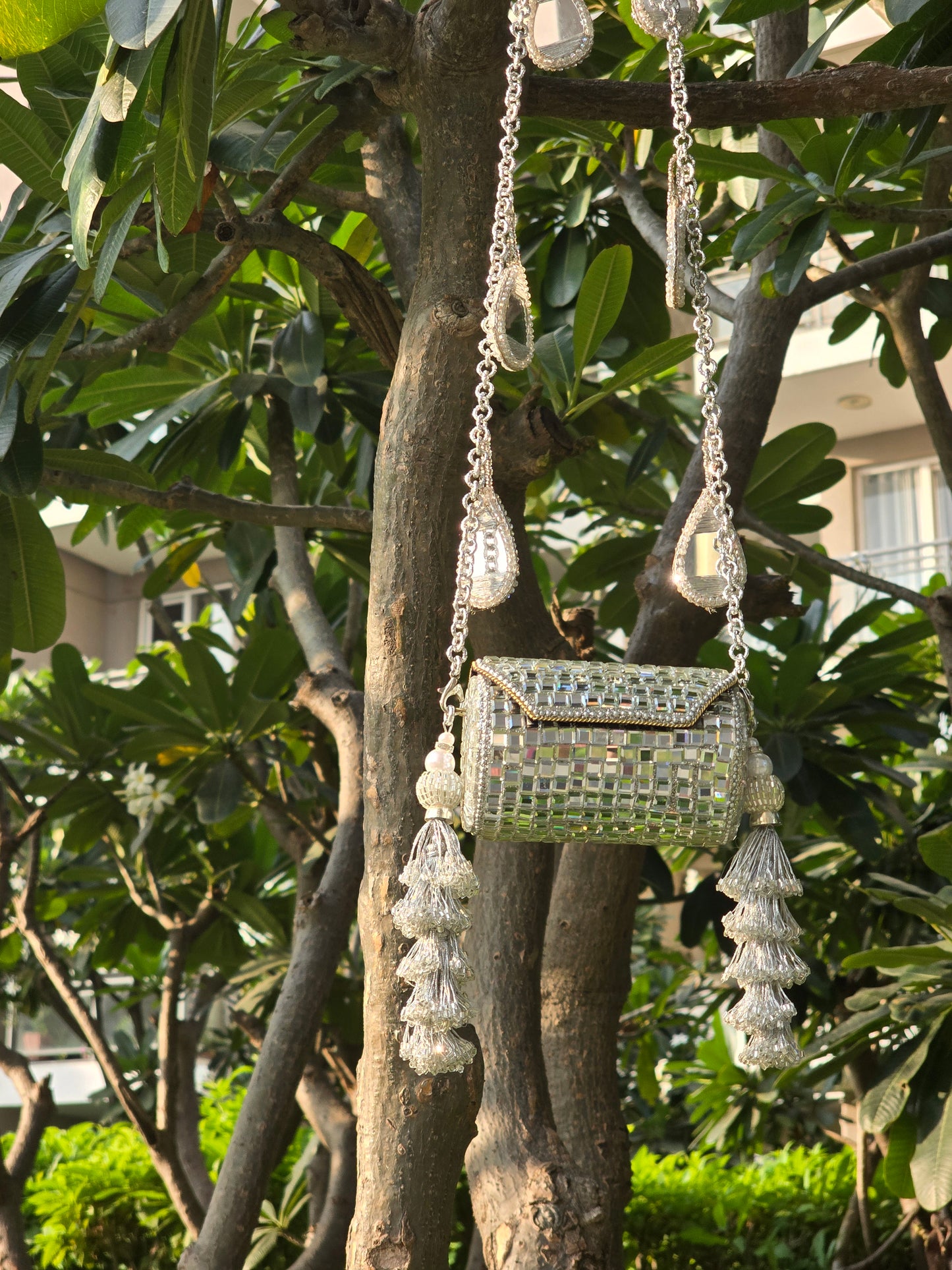 Jharoka Heeramandi Clutch Bag