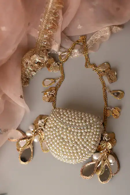 Mehfil-e-Noor Tassel clutch bag