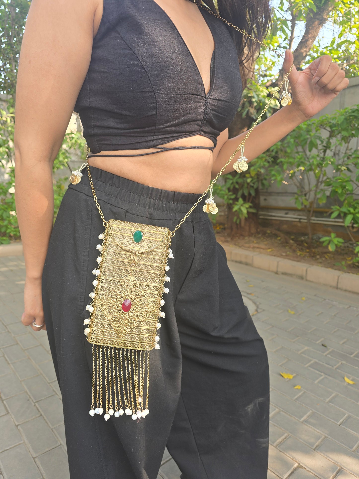 Antique Mobile Pouch with Fringe Tassel