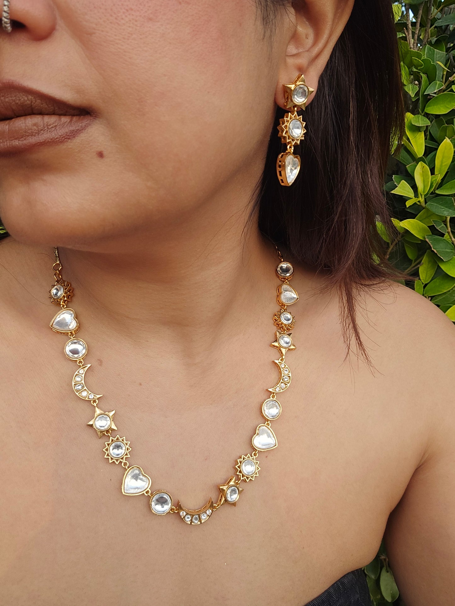 Chaand Sitara Kundan Necklace Set