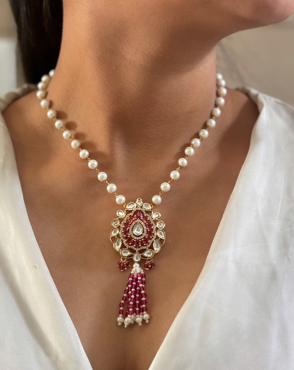 Mandana Pearl Polki Mala Set