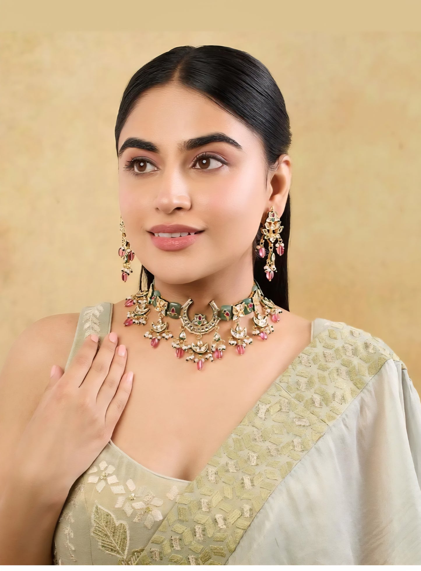 Bikaneri Kundan Chaand Choker Necklace set